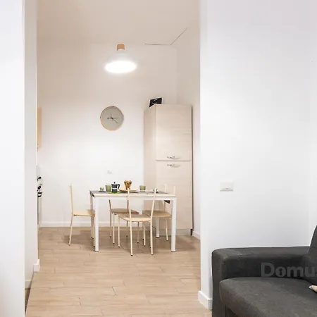 Superior House By Domusextra 아파트 *