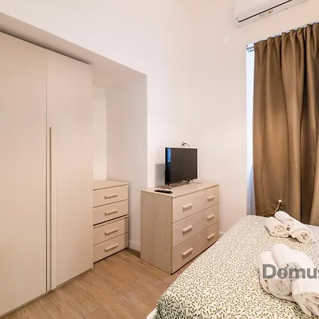 Superior House By Domusextra 아파트